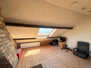 Photo 23- click for photo gallery